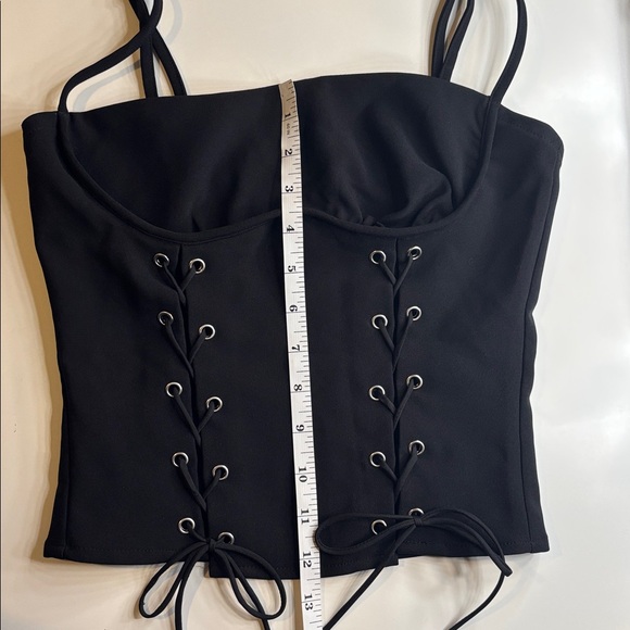 Princess Polly Top - Picture 7 of 10